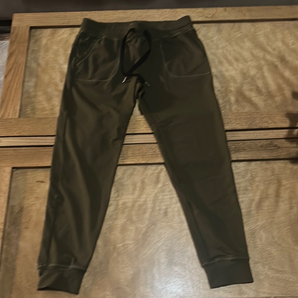 Zyia Olive Green Jogger pants